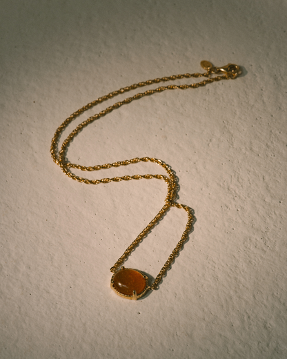 Élia Bezel Necklace