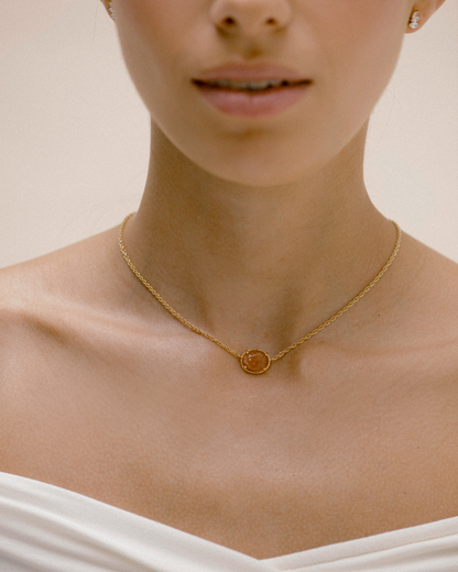 Élia Bezel Necklace