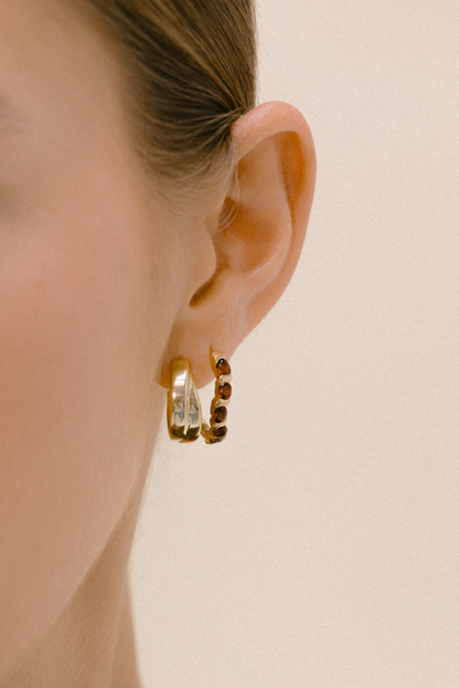 Essential Curved Hoops