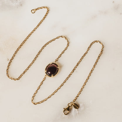 Fayén Bezel Necklace